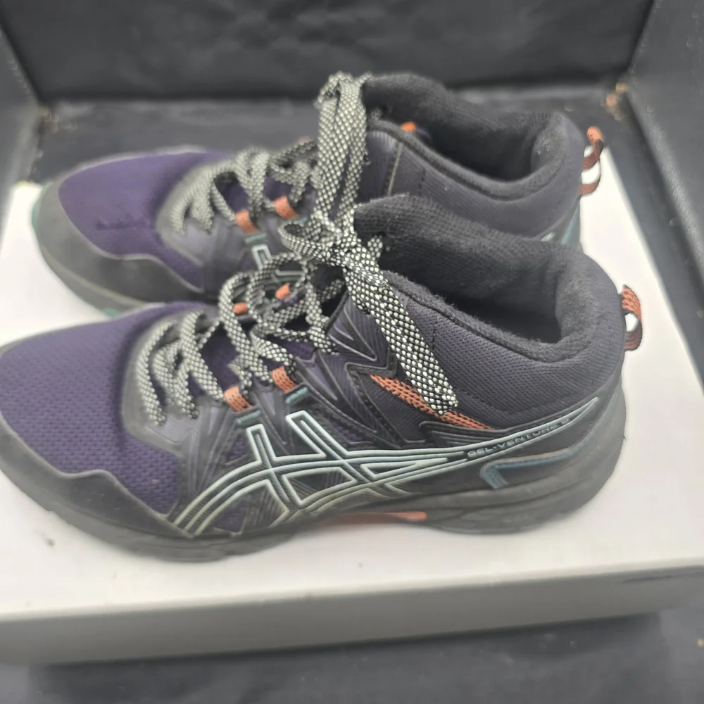 Asics Black and Purple Athletic Shoes with Teal Highlights‎